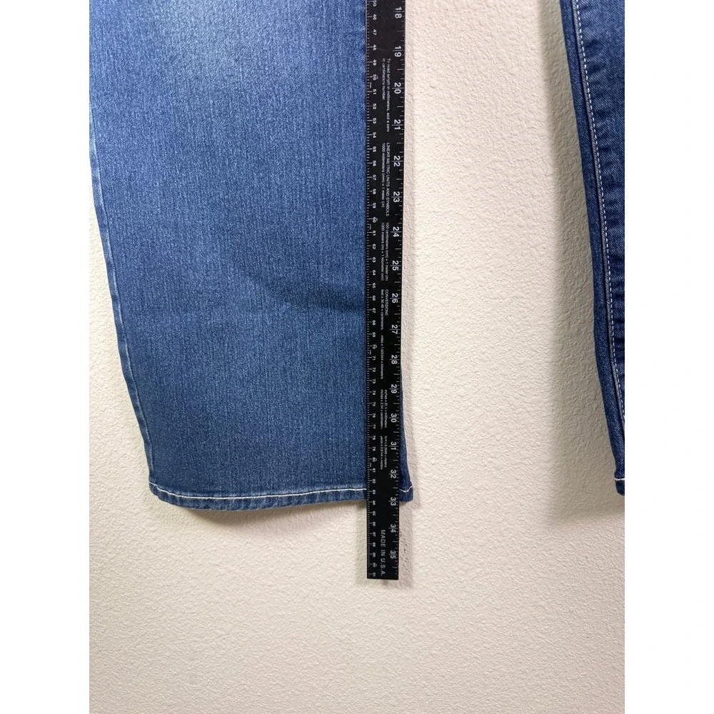 True Religion 36x33 Mens Denim Billy Jeans True SN Flap Boot Cut Medium Wash NWT